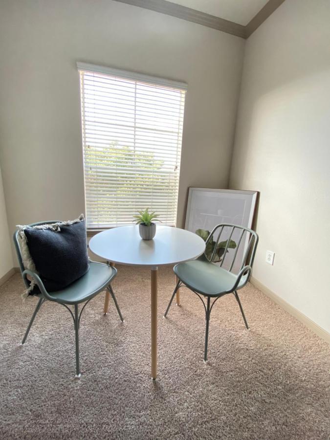 Spacious Galleria Cottage - Self Check In & Free Parking, 4 Beds 2 Bathrooms Houston Exterior foto